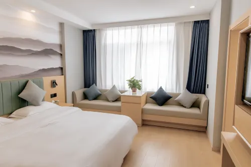 Qingmu Hotel