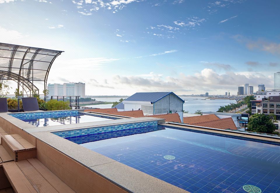 오하나 프놈 펜 팰리스 호텔