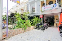 Yani Homestay Отели в г. 