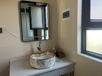 Narat Jinmo Yaju Homestay Hotels in Xinyuan