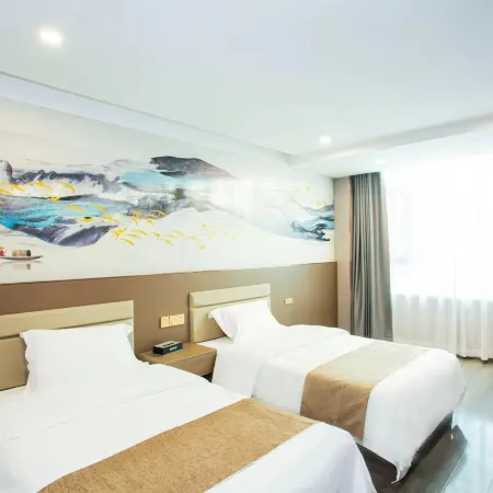 Wangshanyi Hotel (Colorful Danxia Scenic Area Branch)