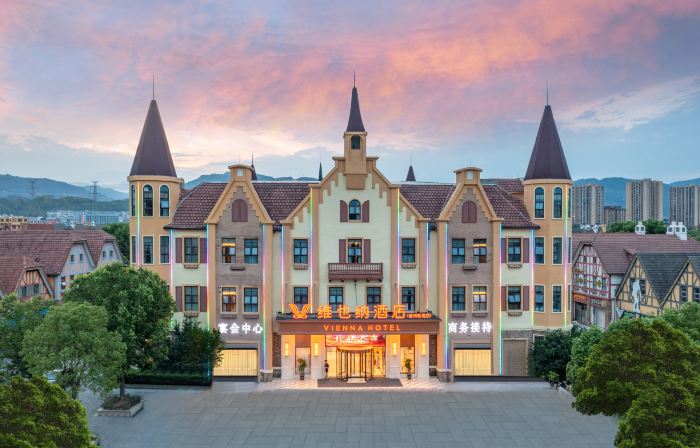 Vienna Hotel (Chengdu Jintang Huaizhou New Town)