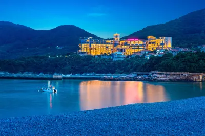 Crowne Plaza Zhoushan Seaview Các khách sạn gần Daqing Mountain