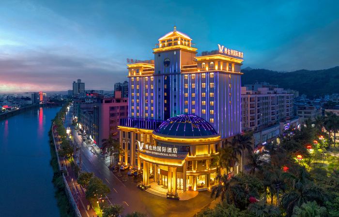 Vienna International Hotel (Heyuan Lianping Zhongxin Branch)