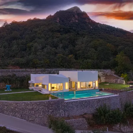 Qianshan·Senyu·Designer Wild Luxury B&B (Tianjin Jizhou Panshan Branch)