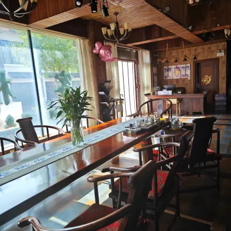 Shilin Caixie Yashe Inn