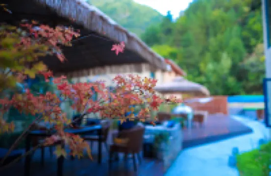 巴淞釋境私湯輕奢美宿（九寨溝景區店）