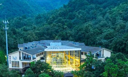 Lutang Hot Spring Resort