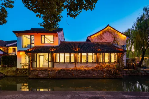 Jishan Jianshui Homestay (Shaoxing Keyan Scenic Area)