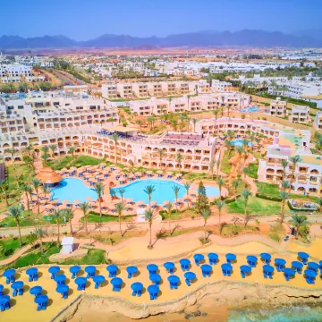 Pickalbatros Royal Grand Sharm - Adults Friendly 16 Years Plus. Отели рядом с достопримечательностью «Мечеть Аль-Сахаба»