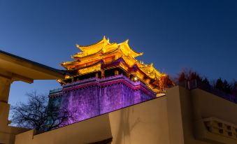 Sum·Less Anyu · Himalayan Sacred View Inn (Big Buddha Prayer Wheel Store)