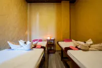 Bar Peepal Resort - Spa