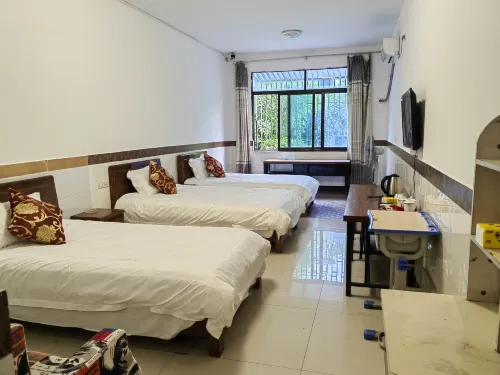Han'an Hotel (Jiang'an People's Hospital) Hotel di Jiang'an County