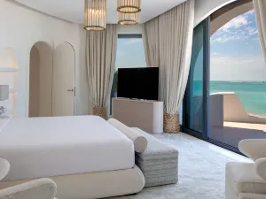Anantara Santorini Abu Dhabi Retreat - Adults Only