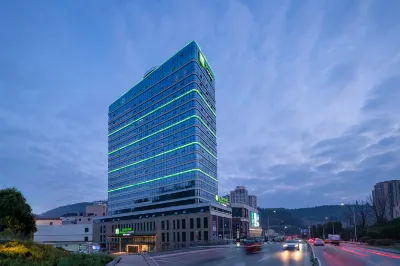 Holiday Inn Express BAZHONG CENTER by IHG Hotels in Bazhou District