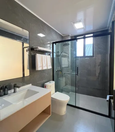 Luoping Shanshuijian Inn Отели в г. Луопинсянь