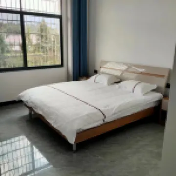 Xiangyue Chunhui Inn