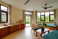 Chongzuo Wild Stay Collection - Xikong Rainforest Resort Villa - balcony