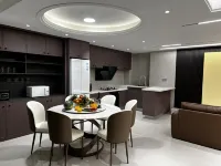 Fuxian Lake Xiyin Temperature Water Pool Villa