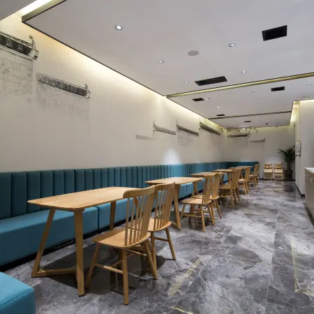 Pursue culture hotel