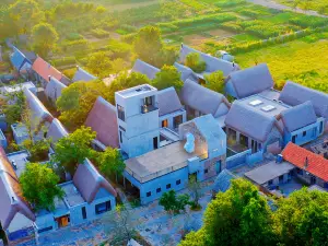 Bufu Seaweed Art Villa