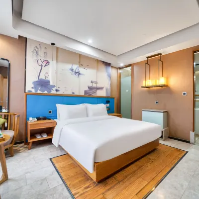 Elong Anyun Hotel (Shanghai Lujiazui Minsheng Road Subway Station) Hotels near Minsheng Road Station