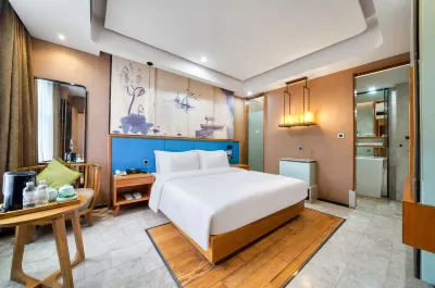 Elong Anyun Hotel (Shanghai Lujiazui Minsheng Road Subway Station) Hotels near Shanghai Zhangjiang Institute for Innovation