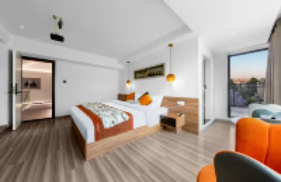 Kunming 52 Hertz Homestay (Dianchi Haigeng Dam)