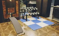 The Rainy Alley - Gym