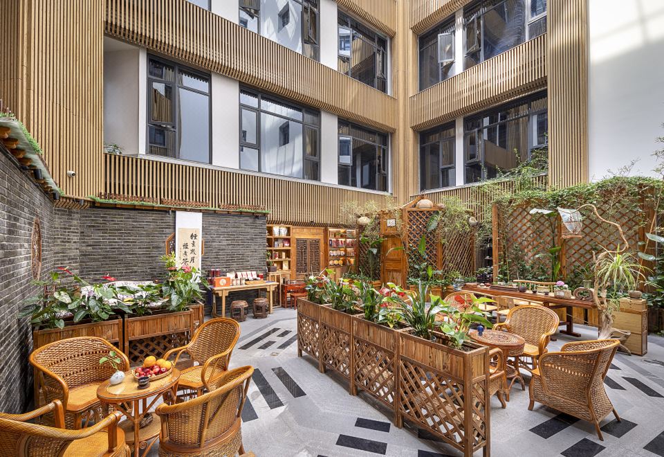 5. 청두 안위에 위..