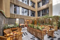 Chengdu Anyue Yuanshe Hotel (Chunxi Road Tianfu Square)