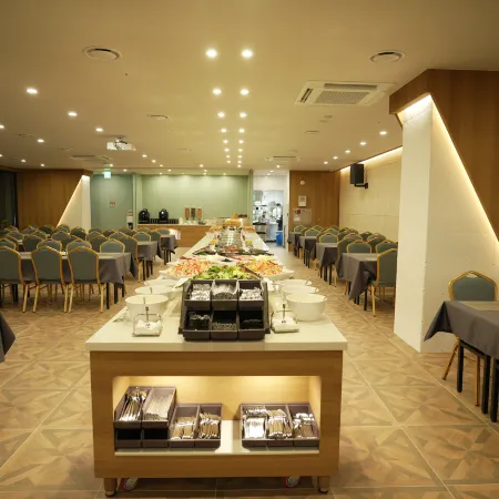 Hotel Air City Jeju Отели рядом с достопримечательностью «Музей «Брик Кампус»»
