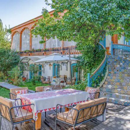 Fan Hotel