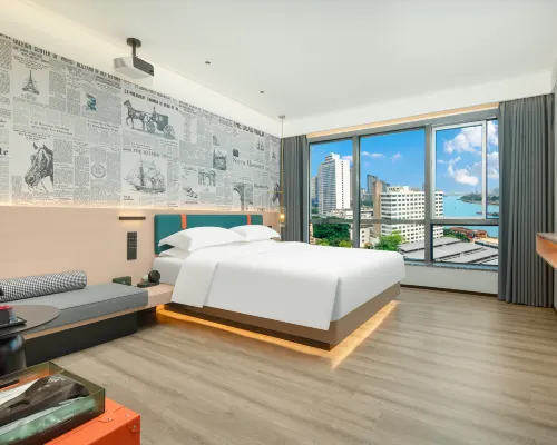 Lanwan Hotel (Guangzhou Shamian Island Yongqingfang Branch) Hotels near Fangcun Metro Station