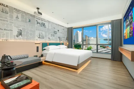 Lanwan Hotel (Guangzhou Shamian Island Yongqingfang Branch) Отели рядом с достопримечательностью «Fengyuan Street No.33 Folk House»