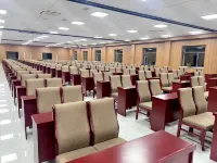 Wengniute Banner Longyun Hotel - Parkering