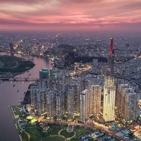 Luxury Royal Landmark 81 & Vinhomes Отели рядом с достопримечательностью «Небоскреб Landmark 81»