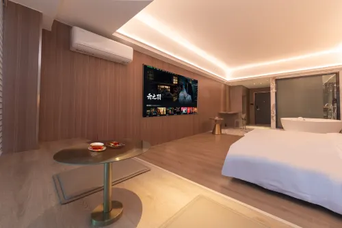 Youran · Suyu Cinema Apartment (Cangshan Wanda Pushang Avenue Store)