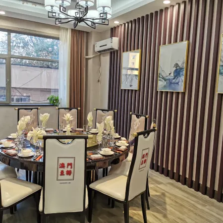 Khorgos Yijiang Hotel Отели в г. Хоргос