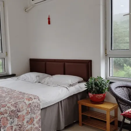 Beizhen Kaoshanpo Farm Stay (Qingyanshi)