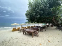 La Lune Beach Resort - Sea View
