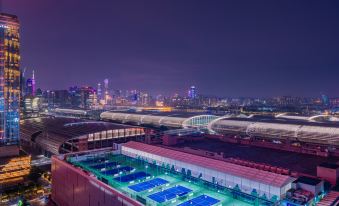 4. 이청 홀리데이 ..