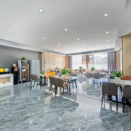 Shankee Hotel (Xuanwei Huochezhan)