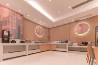 ccinn Hotel (Liuzhou High-Speed Railway Station East Square) - Airport Shuttle