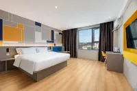 7Days Inn Hotel (Liupanshui Panzhou Shengjing Avenue Hongguo Small Plaza)