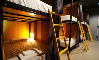 Room 22 Hostel