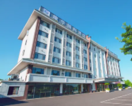 桂林康華國際大酒店（西城中學店） 鄰近五通站的酒店