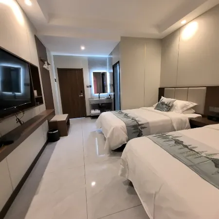 Yunshang Holiday Hotel