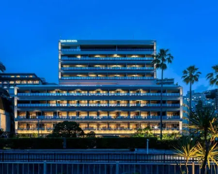 โรงแรมผาเรลสตาร์อาตามิ โรงแรมในอะตะมิ