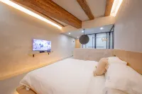 Zi Yun Ge Light Luxury Smart Homestay (West Lake Branch) - 2 stjerner